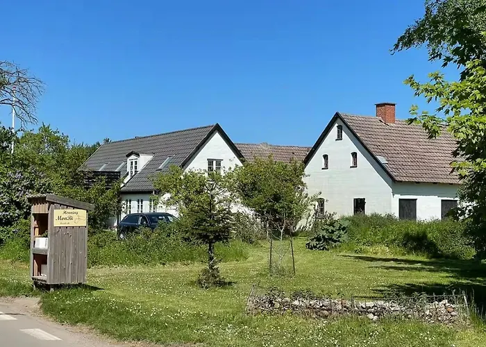 Renovated By The On Mon * Stege